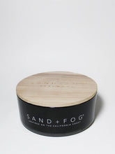 Teakwood 34 oz scented candle